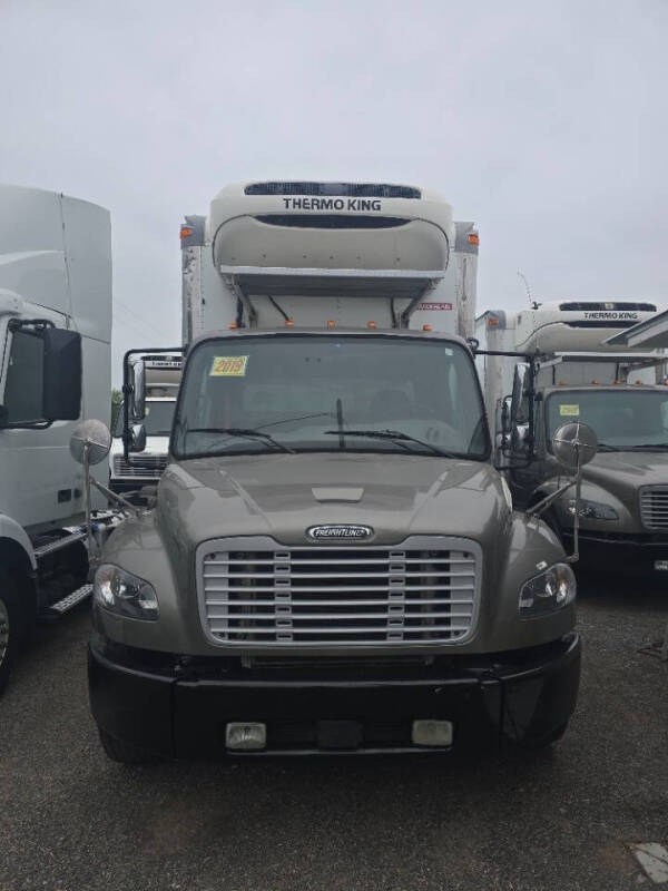 2019 Freightliner M2 106