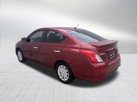 2019 Nissan Versa
