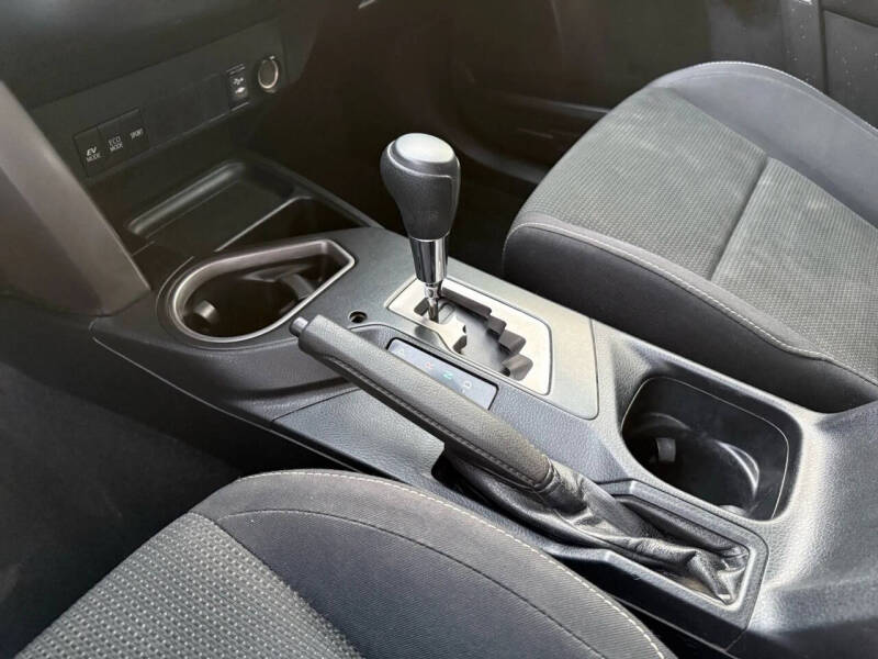 2016 Toyota RAV4 Hybrid XLE