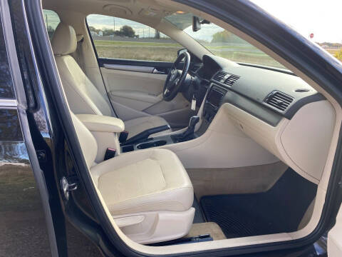 2014 Volkswagen Passat 2.0L TDI SE