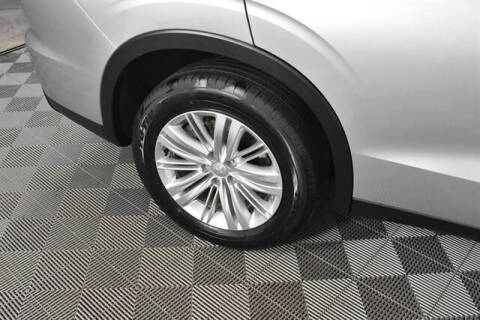 2024 Mitsubishi Outlander ES