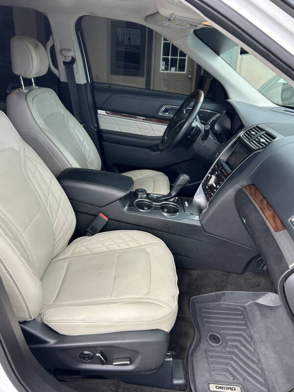 2016 Ford Explorer Platinum