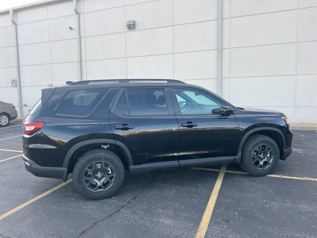 2025 Honda Pilot TrailSport