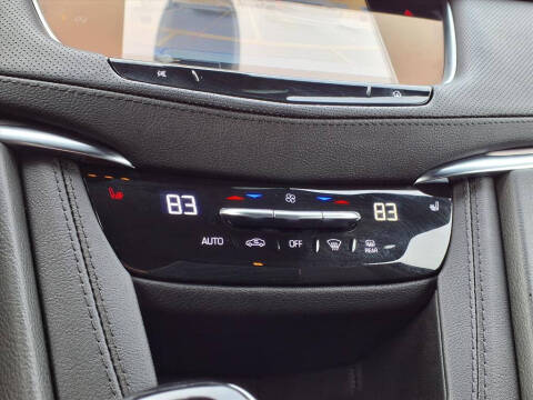 2024 Cadillac XT5 Luxury