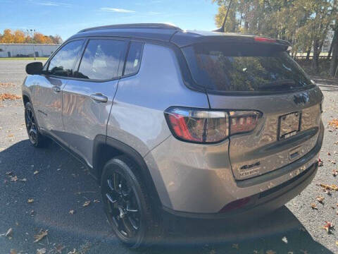 2022 Jeep Compass Altitude