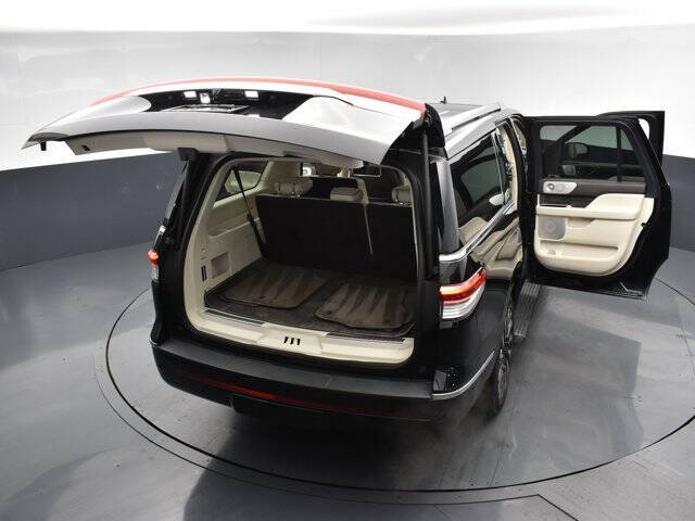 2023 Lincoln Navigator L Black Label