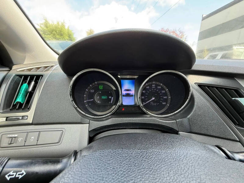 2012 Hyundai Sonata Hybrid