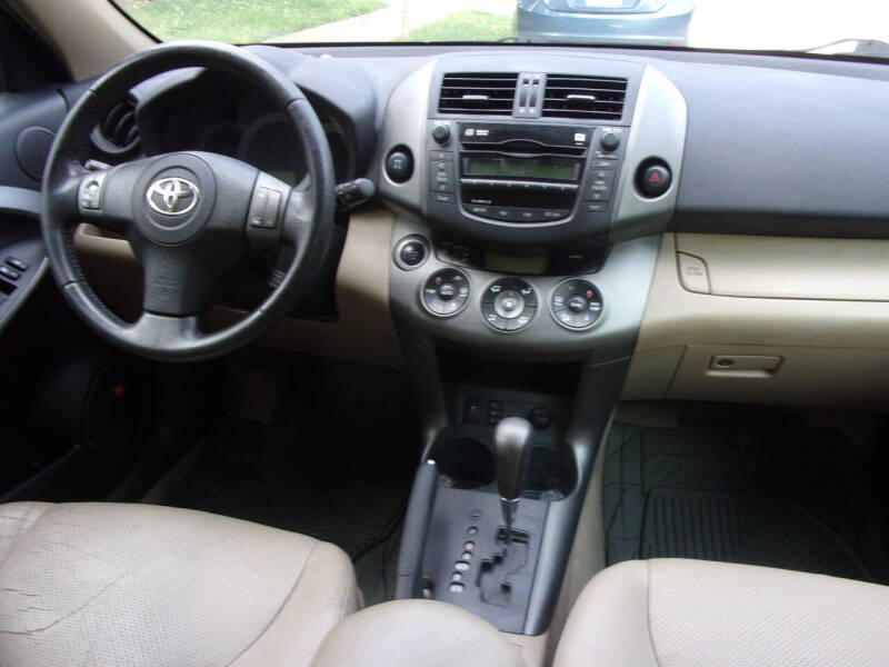 Image 6 of 2010 Toyota RAV4 Limited