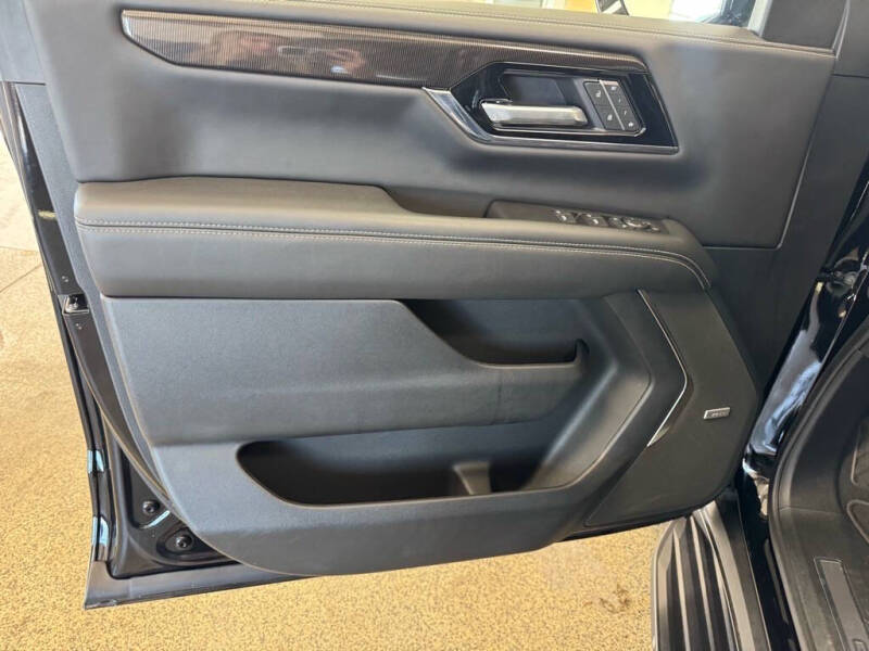 2025 GMC Yukon XL Elevation