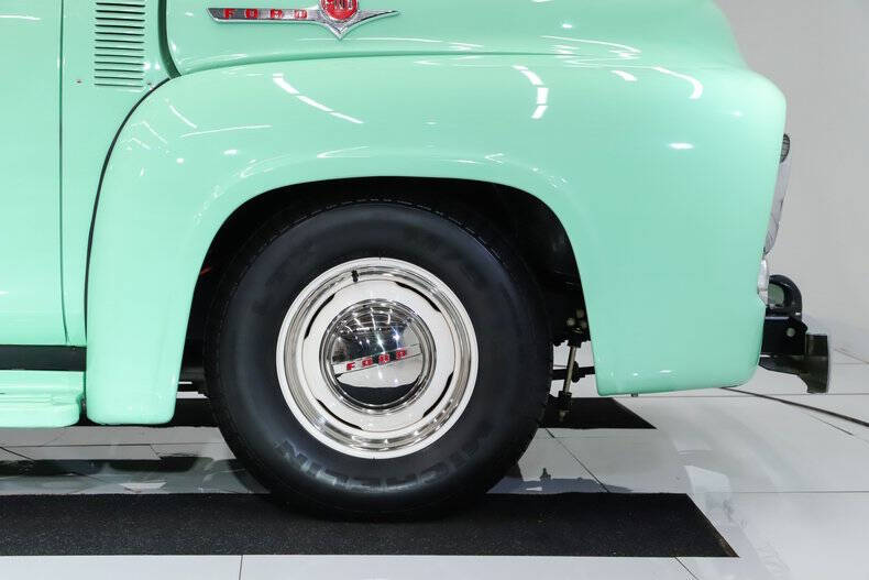 1956 Ford F-100