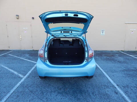 2012 Toyota Prius c Four