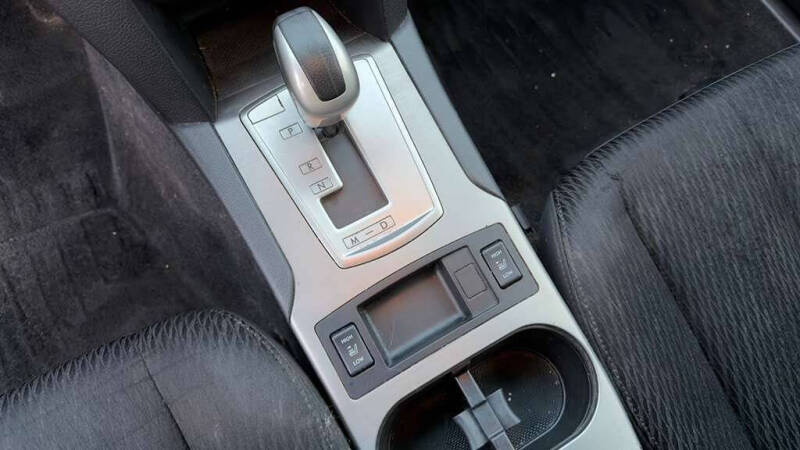 2011 Subaru Outback 2.5i Premium