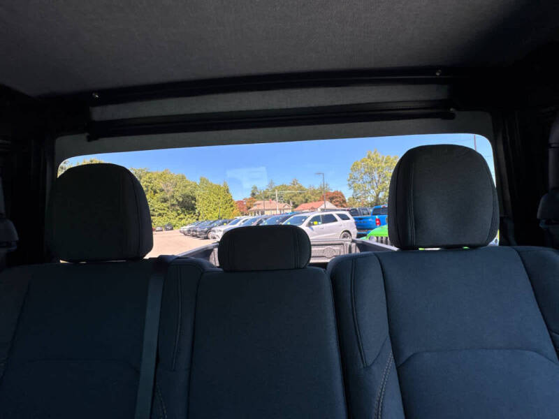 2025 Jeep Gladiator Sport S