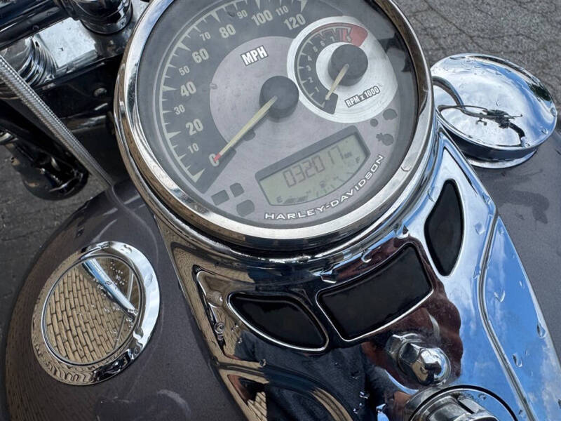 2014 Harley-Davidson FLSTC103 -