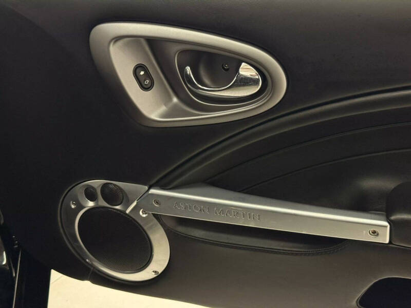 2006 Aston Martin V12 Vanquish S