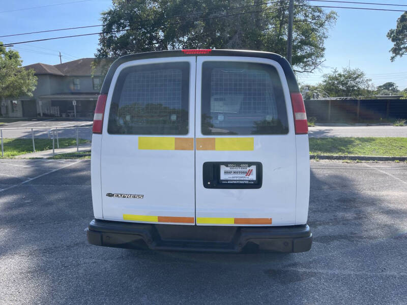 2018 Chevrolet Express 2500