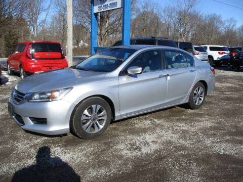 2013 Honda Accord for sale at PENDLETON PIKE AUTO SALES in Ingalls IN