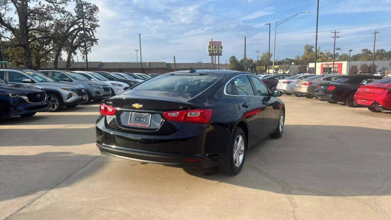 2024 Chevrolet Malibu 1LT photo 6