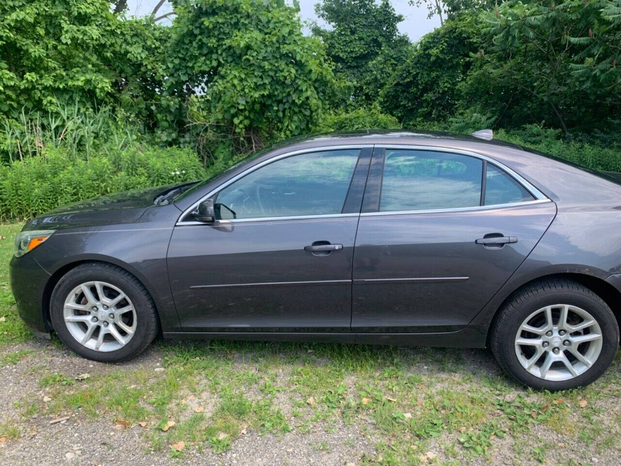 2013 Chevrolet Malibu for sale at Car Connection in Painesville, OH