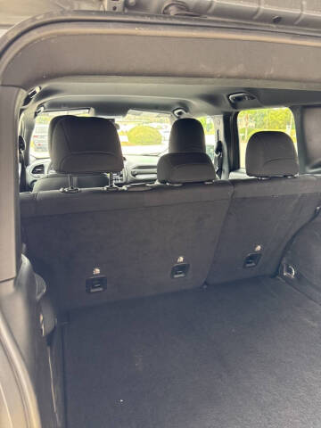 2022 Jeep Renegade Altitude