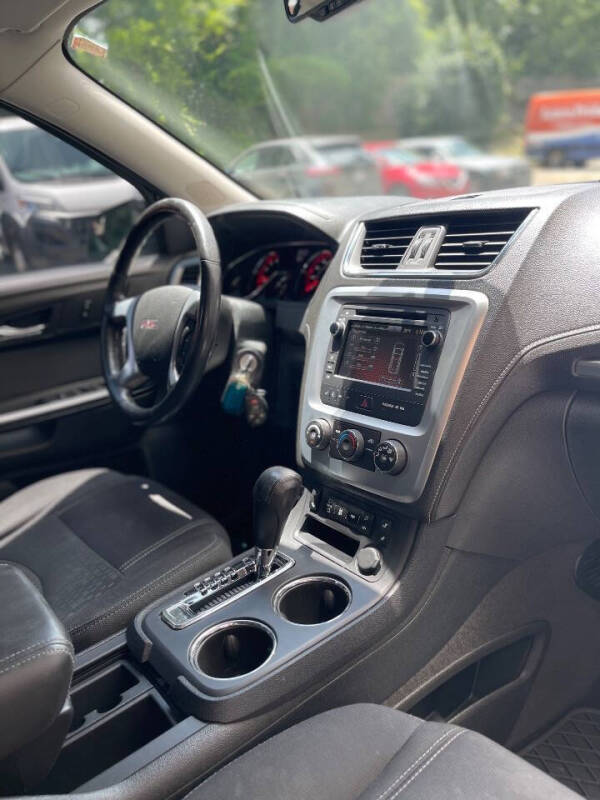 2014 GMC Acadia SLE-2
