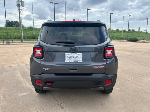 2022 Jeep Renegade Trailhawk