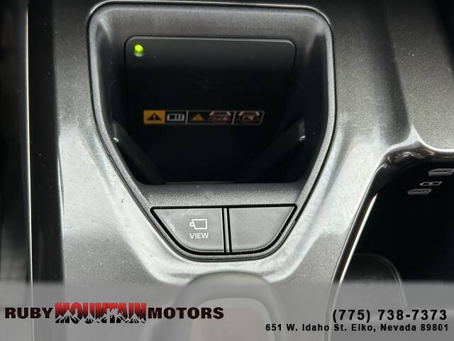 2025 Toyota Crown Signia Limited