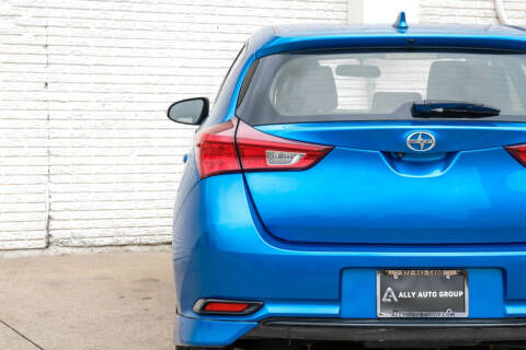 2016 Scion iM