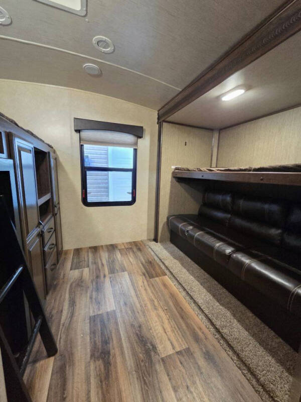 2017 Cruiser RV Radiance Touring Edition