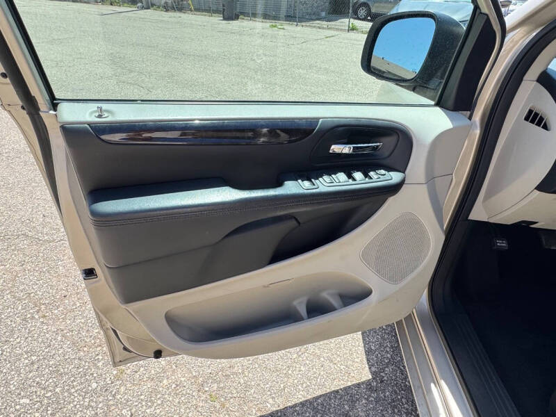 2013 Dodge Grand Caravan SXT