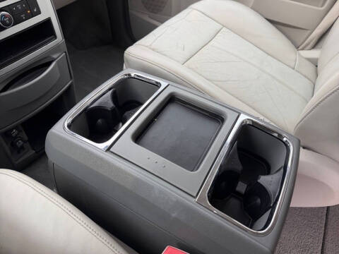 2010 Chrysler Town and Country Limited