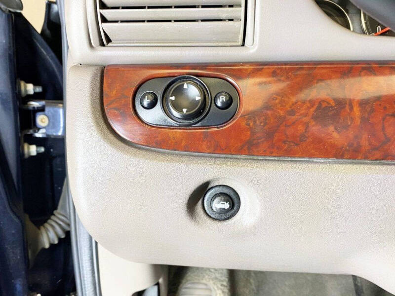 2002 Chrysler Sebring LXi