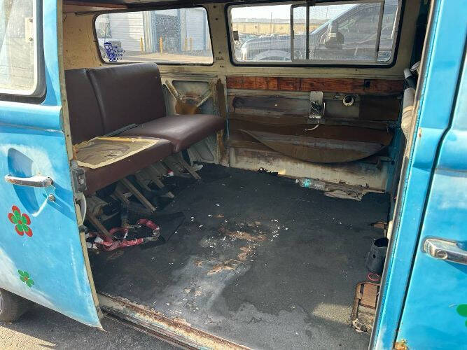 1977 Volkswagen Bus