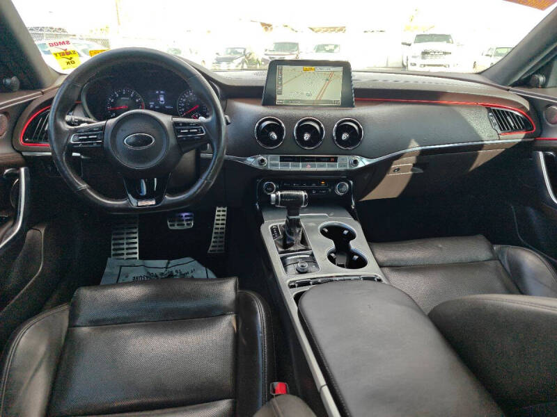 2020 Kia Stinger