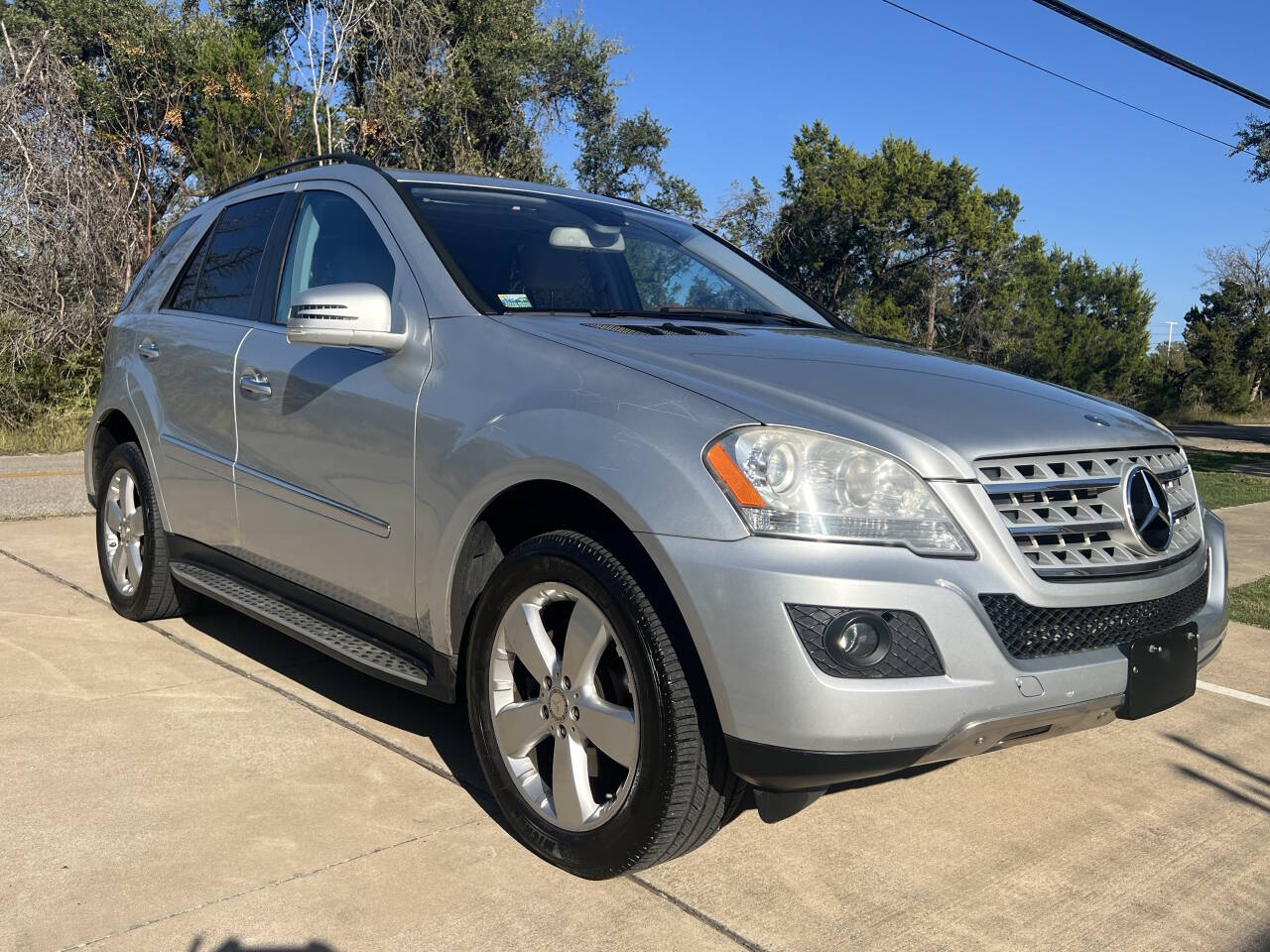 Used Car 2011 Mercedes-benz M-class  Ml 350 4dr Suv For Sale Under $10,000 In Austin, Texas