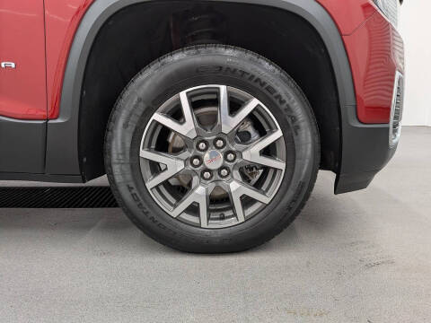 2022 GMC Acadia SLE