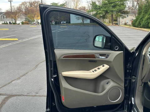 2010 Audi Q5 3.2 quattro Premium Plus