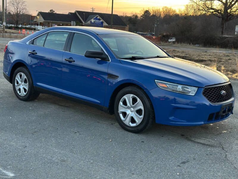 2016 Ford Taurus for sale at ECONO AUTO INC in Spotsylvania VA