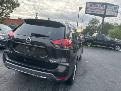 2017 Nissan Rogue SV