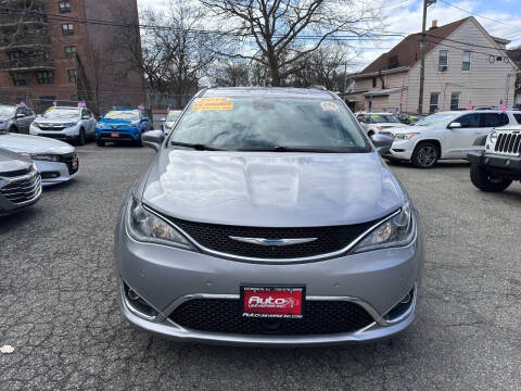 2018 Chrysler Pacifica Touring L