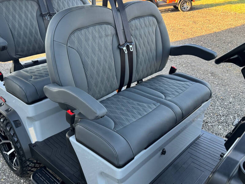 2025 Denago Rover XL