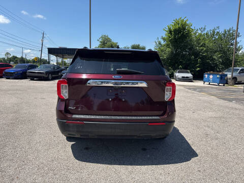 2022 Ford Explorer XLT