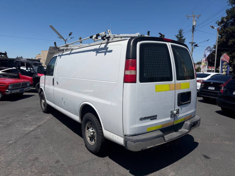 2014 Chevrolet Express 2500