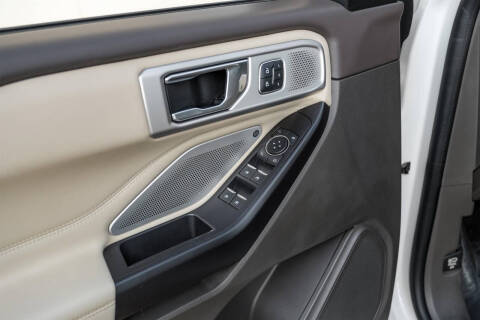 2020 Ford Explorer Platinum