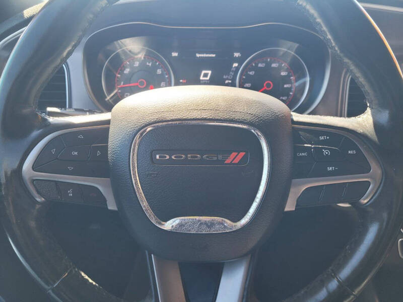 2019 Dodge Charger SXT