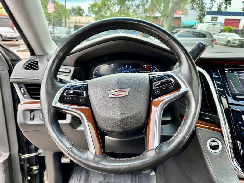 2018 Cadillac Escalade SUV - $34,995