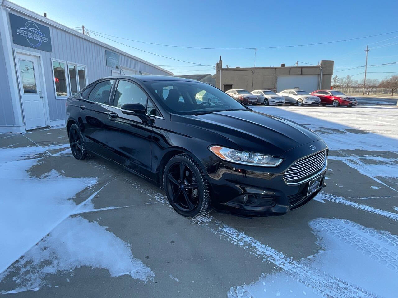 2016 Ford Fusion for sale at Auto Connection in Waterloo, IA