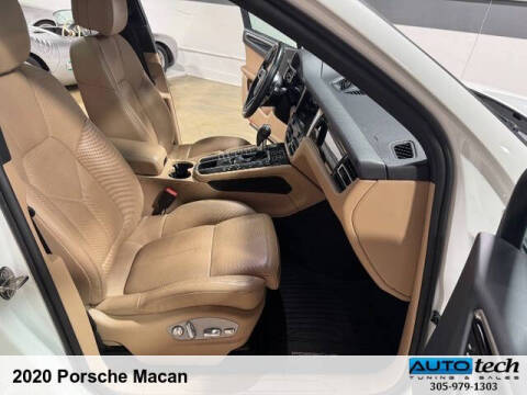 2020 Porsche Macan