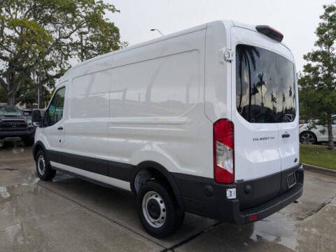 2025 Ford Transit 250