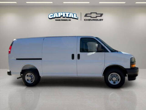 2025 Chevrolet Express 2500